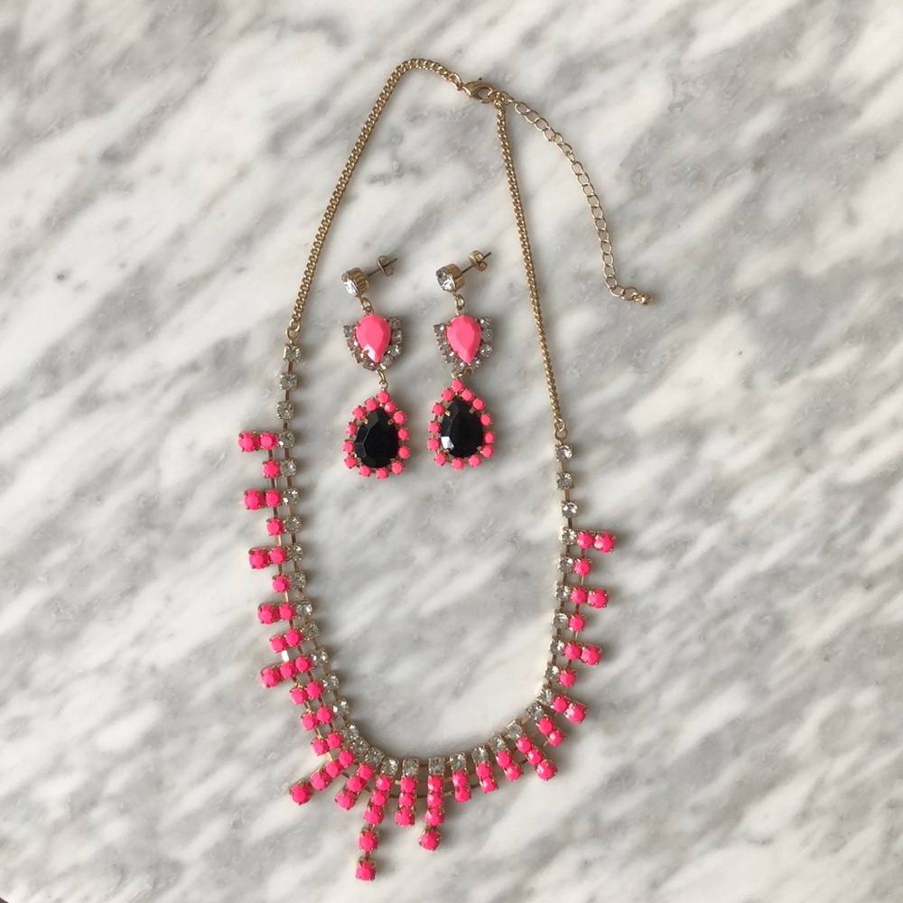 NEVER WORN Rhinestone earrings and necklace set